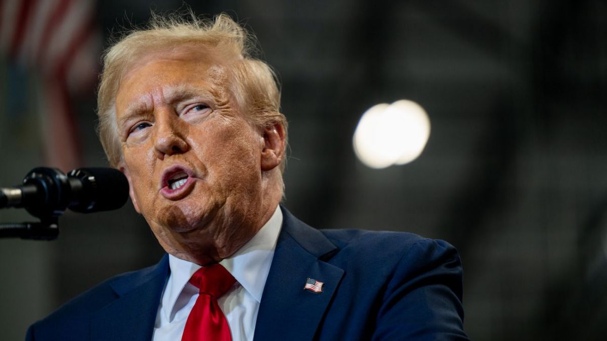 Trump again calls his promise to end the war in 24 hours a joke